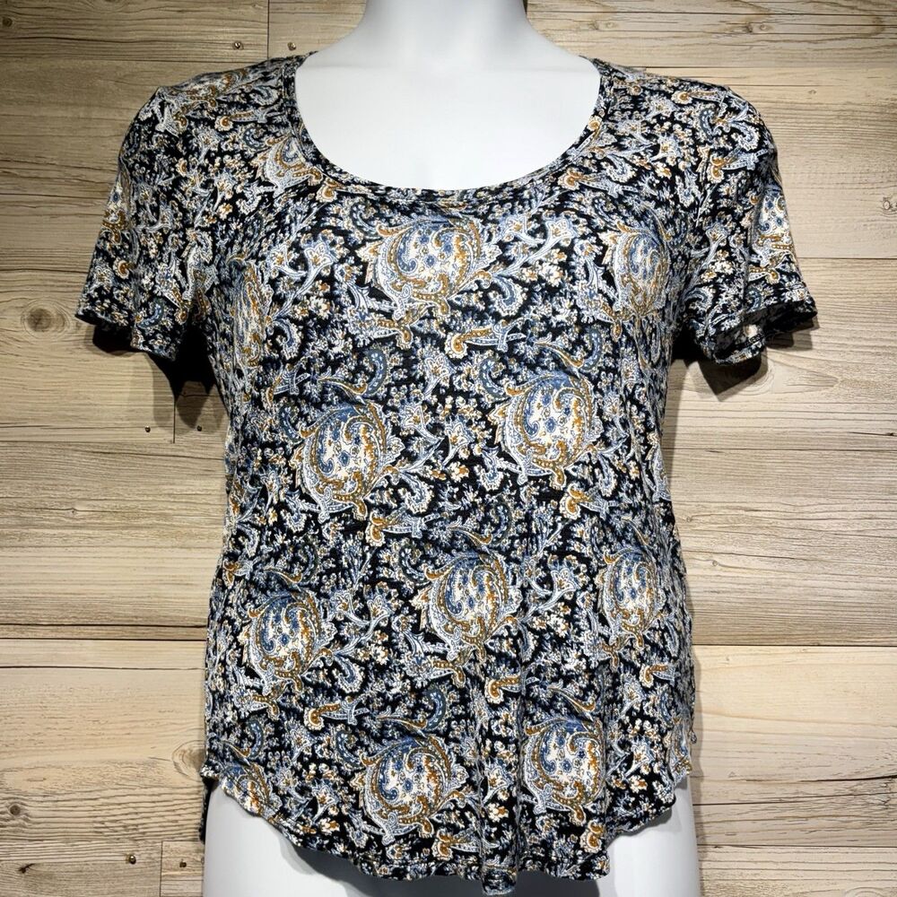 Lucky Brand Paisley Floral Scoop Neck Tee T Shirt Size Medium Boho Soft Stretchy